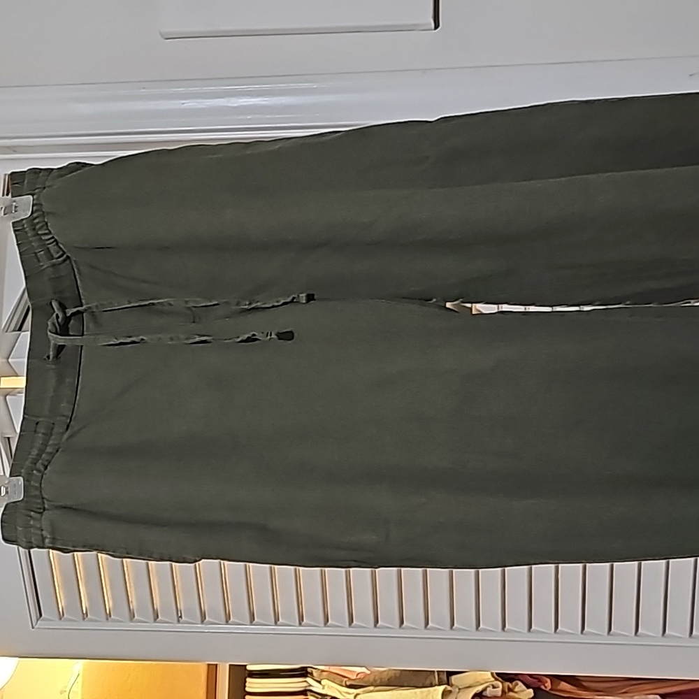 Old Navy Lightweight casual elastic waistband with tie,size small linen pants